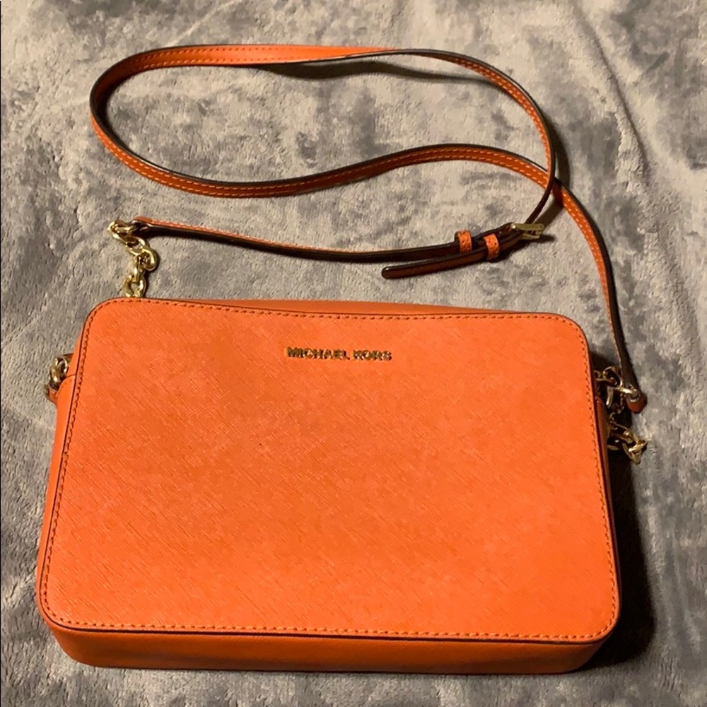 Micheal Kors Jet set.